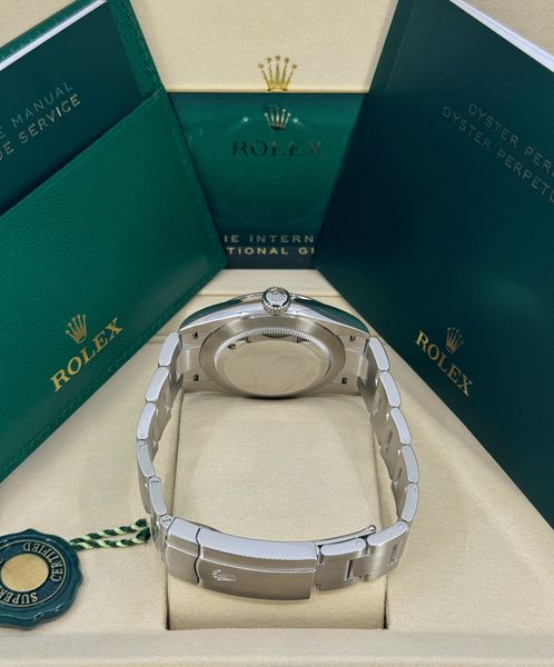 Rolex Oyster Perpetual 41 134300